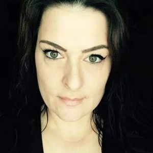 Meet your Posher, Cora